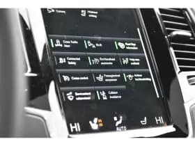 Volvo XC90 thumbnail 32