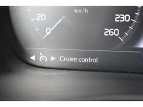 Volvo XC40 thumbnail 15