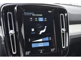 Volvo XC40 thumbnail 21