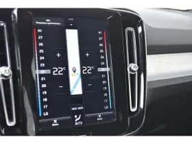 Volvo XC40 thumbnail 24