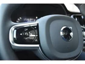 Volvo XC60 thumbnail 35