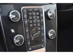 Volvo V40 thumbnail 24