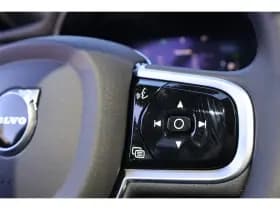 Volvo XC60 thumbnail 19