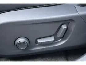Volvo EX40 thumbnail 11