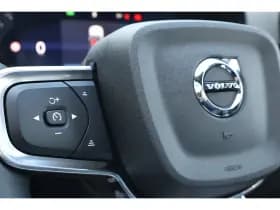Volvo EX40 thumbnail 18