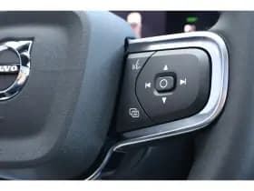 Volvo EX40 thumbnail 19