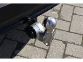 Volvo EX40 thumbnail 9