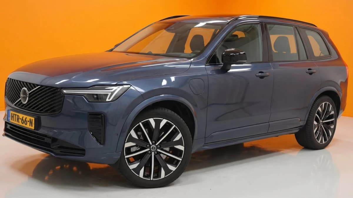 Volvo XC90 — foto 1