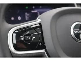 Volvo XC90 thumbnail 31