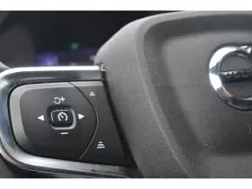 Volvo XC40 thumbnail 11
