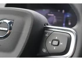 Volvo XC40 thumbnail 12