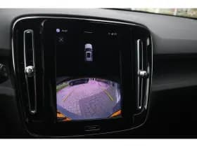 Volvo XC40 thumbnail 23