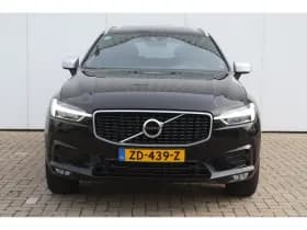 Volvo XC60 thumbnail 2
