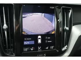 Volvo XC60 thumbnail 35