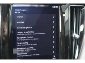 Volvo XC60 thumbnail 38