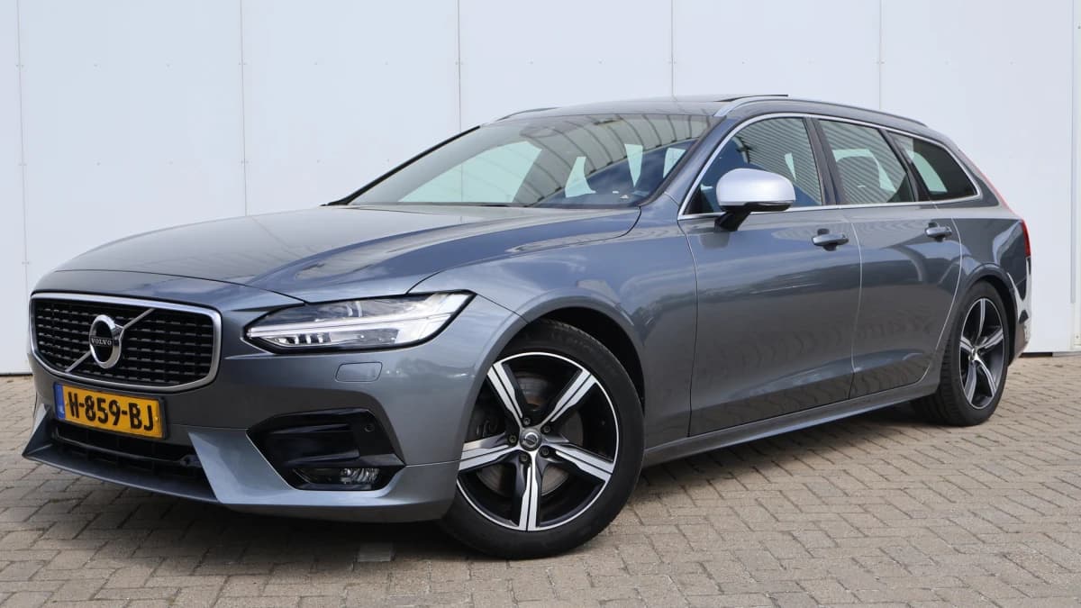 Volvo V90 — foto 1