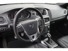Volvo V40 thumbnail 4