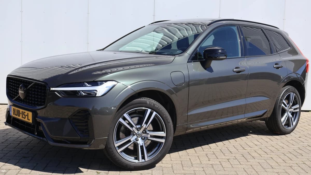 Volvo XC60 — foto 1