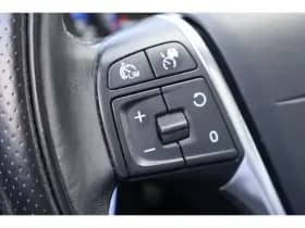Volvo V40 thumbnail 12