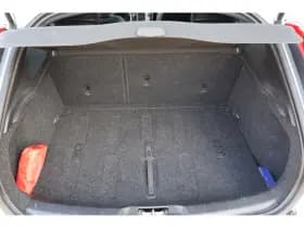Volvo V40 thumbnail 10