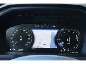 Volvo XC90 thumbnail 16