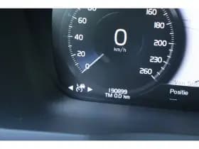 Volvo XC90 thumbnail 17