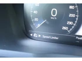 Volvo XC90 thumbnail 18