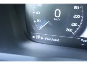 Volvo XC90 thumbnail 20