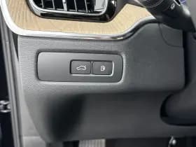 Volvo XC60 thumbnail 30