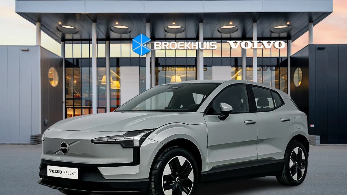 Volvo EX30 — foto 1