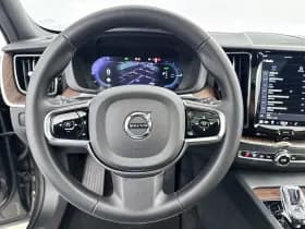Volvo XC60 thumbnail 15
