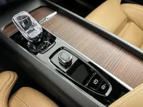 Volvo XC60 thumbnail 22