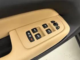 Volvo XC60 thumbnail 25