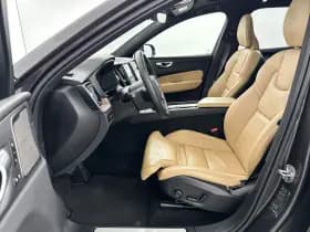 Volvo XC60 thumbnail 10