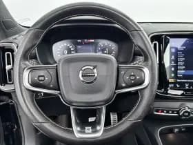 Volvo XC40 thumbnail 16