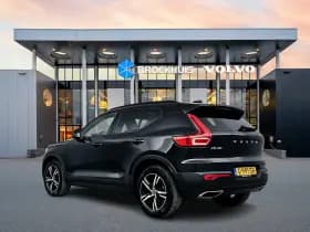 Volvo XC40 thumbnail 4