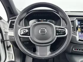 Volvo XC90 thumbnail 16