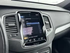 Volvo XC90 thumbnail 23