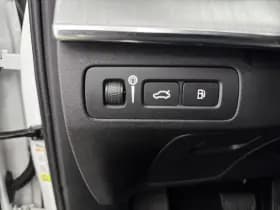 Volvo XC90 thumbnail 32