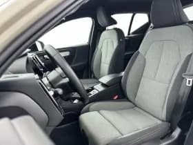 Volvo XC40 thumbnail 11