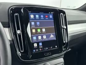Volvo XC40 thumbnail 18