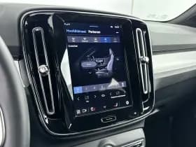 Volvo XC40 thumbnail 22