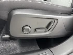 Volvo XC40 thumbnail 24