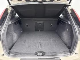 Volvo XC40 thumbnail 33