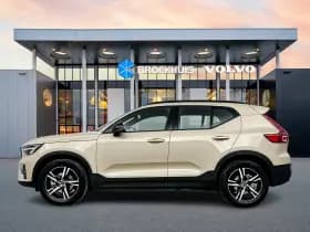 Volvo XC40 thumbnail 8