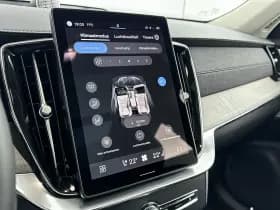 Volvo XC90 thumbnail 22