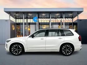 Volvo XC90 thumbnail 8