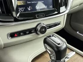 Volvo S90 thumbnail 24