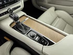 Volvo S90 thumbnail 25