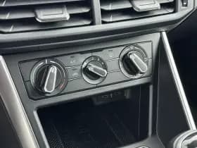 Volkswagen Polo thumbnail 21
